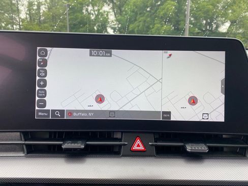 Used 2023 Kia Sportage SX image 17