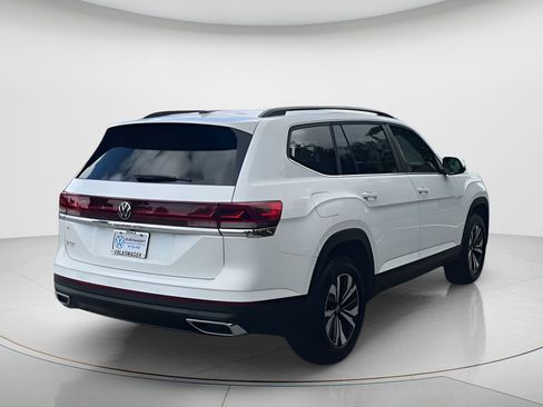 New 2026 Volkswagen Atlas SE FWD image 8