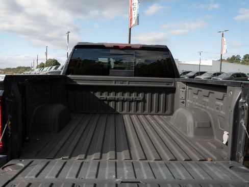 Used 2024 GMC Sierra 1500 Denali w/ Denali Reserve Package image 9