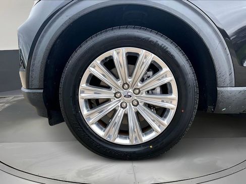 Used 2021 Ford Explorer Limited w/ Hybrid Equipment Group 310A image 29