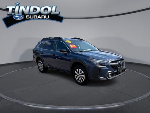 Certified 2024 Subaru Outback Premium AWD/4WD image 11