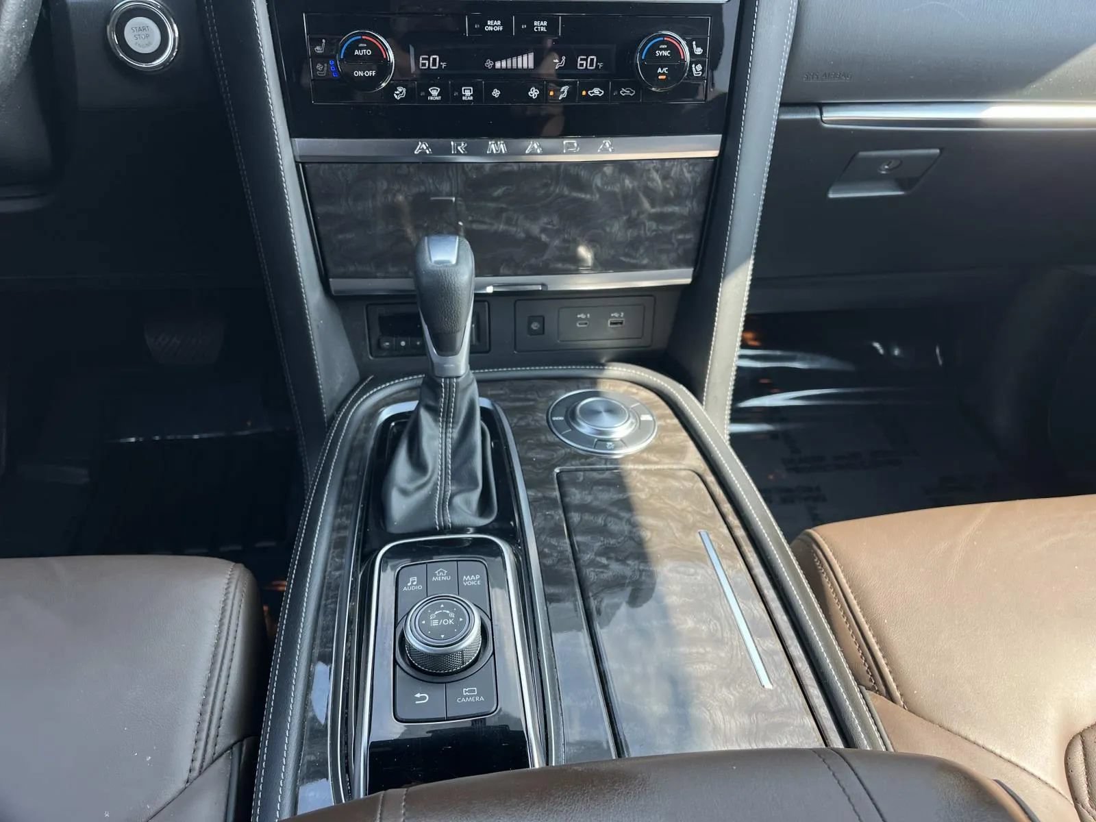 Used 2021 Nissan Armada Platinum w/ Captain's Chairs Package RWD image 16