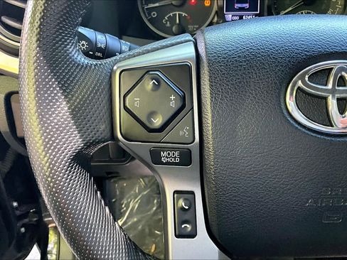 Used 2021 Toyota Tacoma SR5 RWD image 23