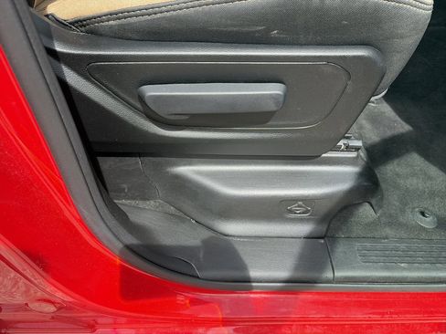 Used 2022 RAM 1500 Big Horn AWD/4WD image 31