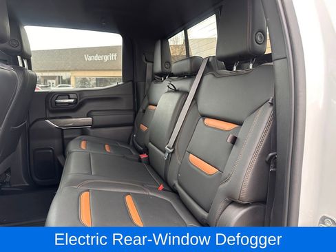 Used 2022 GMC Sierra 1500 AT4 w/ AT4 Premium Package image 14
