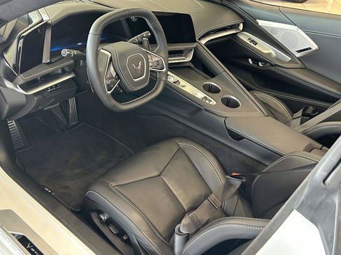 Used 2026 Chevrolet Corvette Stingray Premium Conv RWD image 18