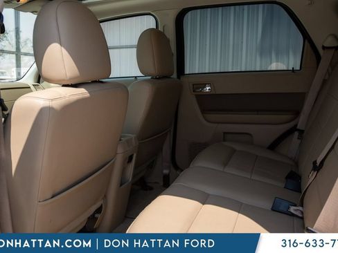 Used 2011 Ford Escape Limited w/ 302A Rapid Spec Order Code FWD image 19