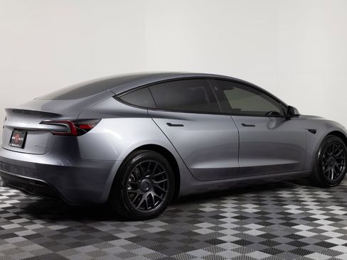 Used 2025 Tesla Model 3 Long Range AWD/4WD image 8