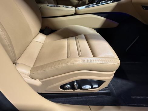 Used 2018 Porsche Panamera 4S AWD/4WD image 51