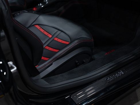 Used 2018 Ferrari 488 Spider image 36