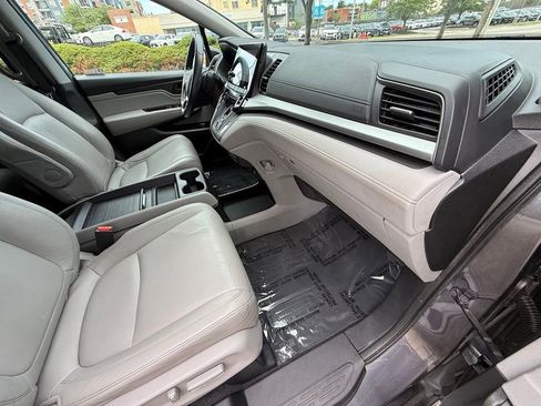 Used 2019 Honda Odyssey EX-L image 42