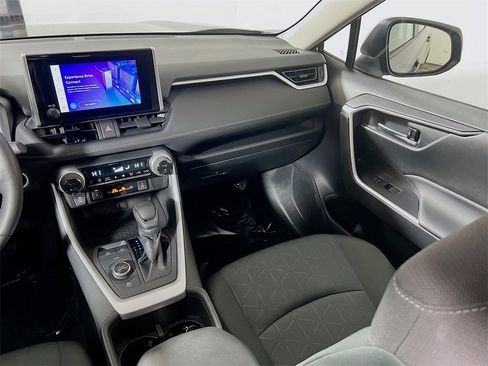 Certified 2023 Toyota RAV4 XLE image 21