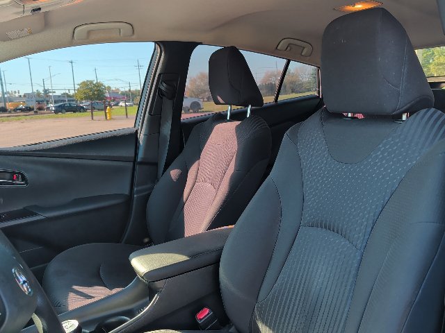 Used 2016 Toyota Prius Two FWD image 14