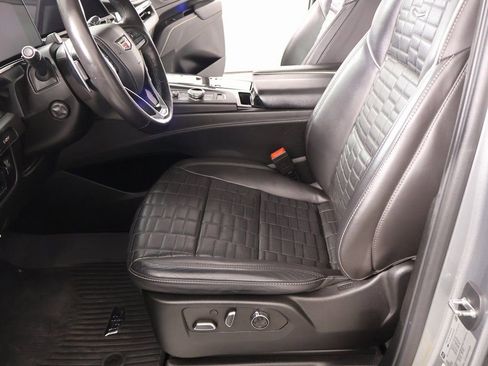 Used 2023 Cadillac Escalade V w/ LPO, Floor Liner Package image 11