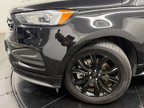 Used 2023 Ford Edge SE w/ Black Appearance Package AWD/4WD image 5