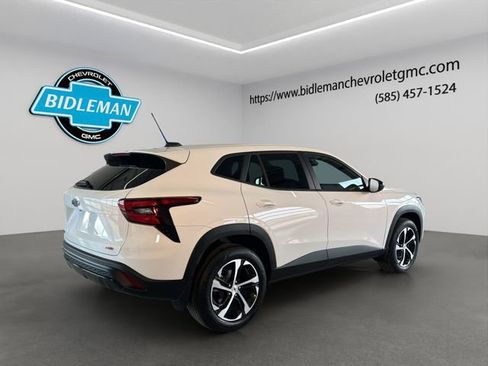 New 2026 Chevrolet Trax RS image 23