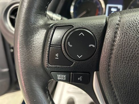 Used 2017 Toyota Corolla XSE w/ Carpet Mat Package (TMS) FWD image 13