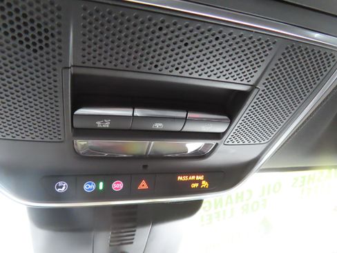 New 2026 Chevrolet Traverse RS w/ LPO, Floor Liner Package image 29