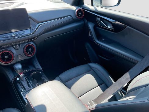 Used 2023 Chevrolet Blazer RS image 25