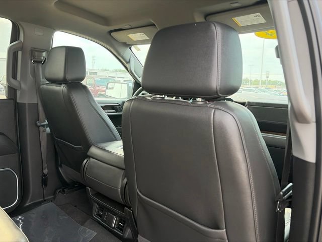 Used 2024 GMC Sierra 1500 SLT AWD/4WD image 48