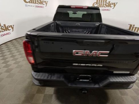 Used 2026 GMC Sierra 1500 Elevation image 7