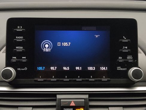 Used 2019 Honda Accord LX image 25