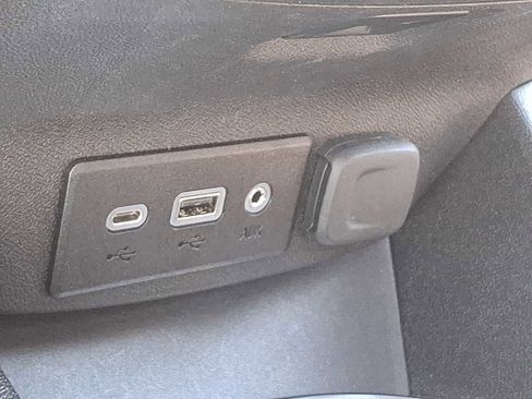 Used 2024 Chevrolet Malibu LT FWD image 25