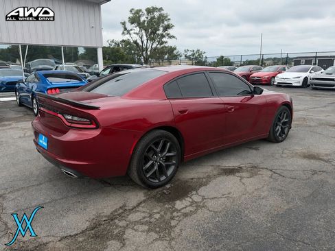 Used 2021 Dodge Charger SXT w/ Blacktop Package RWD image 7