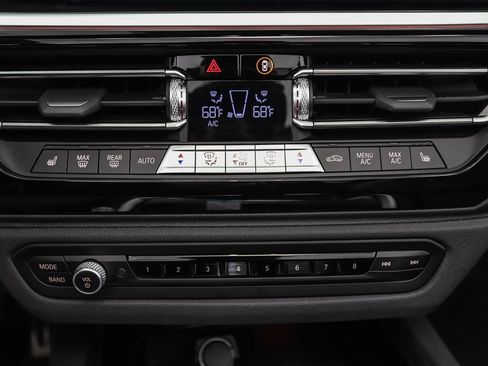 Certified 2025 BMW Z4 M40i w/ Edition image 19