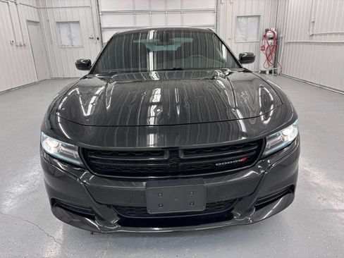 Used 2020 Dodge Charger SXT RWD image 12