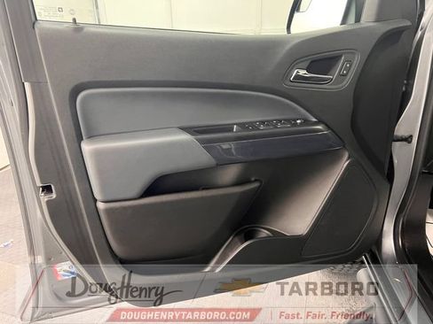 Used 2022 Chevrolet Colorado Z71 AWD/4WD image 27