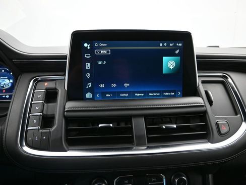 Used 2024 Chevrolet Tahoe LT image 17