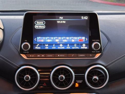 Certified 2025 Nissan Sentra SV image 18