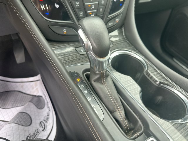 Used 2017 Buick Envision Essence AWD/4WD image 22