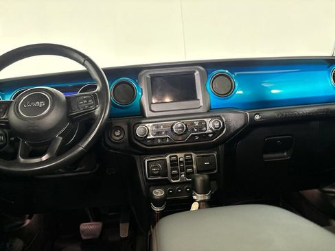 Used 2020 Jeep Wrangler Unlimited Sport AWD/4WD image 24