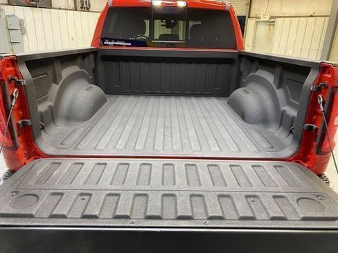 Used 2025 RAM 1500 Lone Star image 31