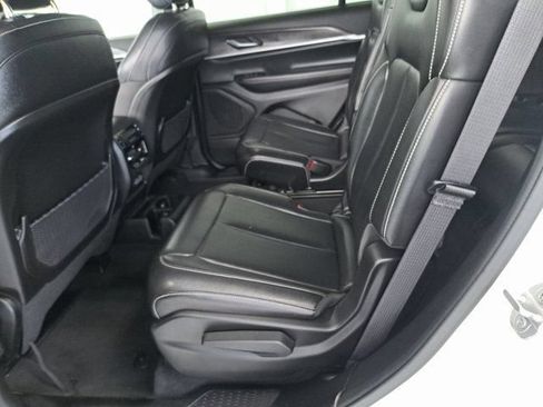 Used 2023 Jeep Grand Cherokee L Limited w/ Black Appearance Package RWD image 25