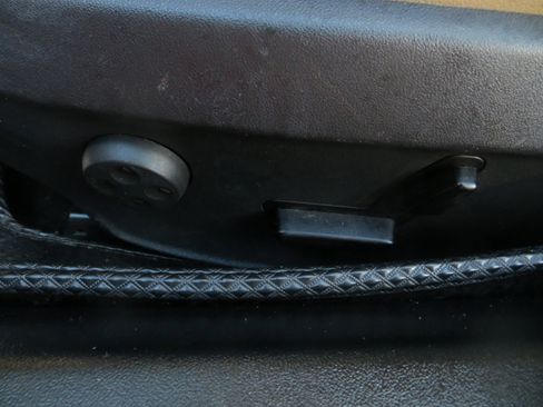 Used 2013 Tesla Model S Performance image 14