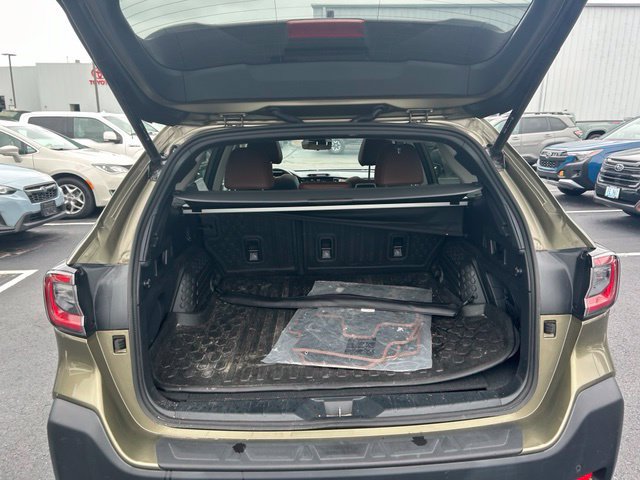 Used 2024 Subaru Outback Touring XT AWD/4WD image 10