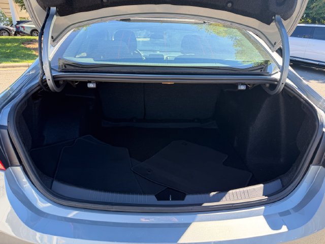 Used 2024 Chevrolet Malibu LT FWD image 29