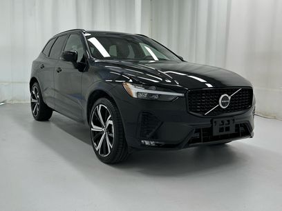 Used 2025 Volvo XC60 B5 Ultra w/ Climate Package