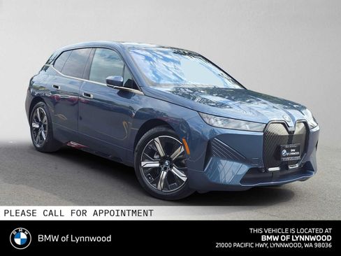 Used 2026 BMW iX xDrive60 w/ Executive Package AWD/4WD image 1