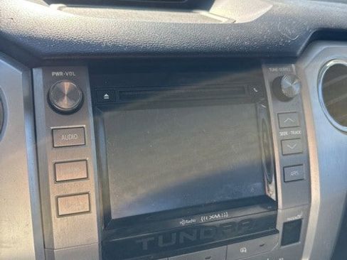 Used 2014 Toyota Tundra SR5 image 8