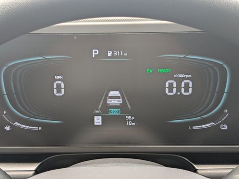 New 2026 Kia Niro LX FWD image 22