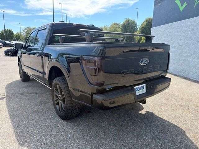 Used 2021 Ford F150 Lariat w/ Equipment Group 502A High AWD/4WD image 3