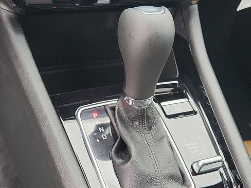 New 2026 Jeep Compass Limited image 10