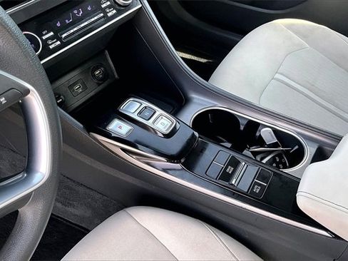 Used 2023 Hyundai Sonata SEL image 19