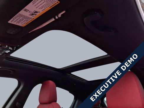 New 2025 Maserati Grecale Modena image 10