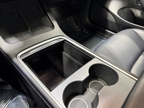 Used 2022 Tesla Model 3 Long Range image 28