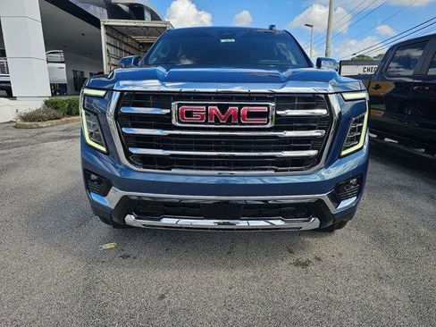 New 2026 GMC Yukon XL Elevation w/ Elevation Premium Package AWD/4WD image 9